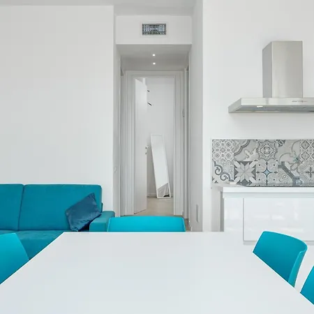 Lägenhet White Sea House Olbia